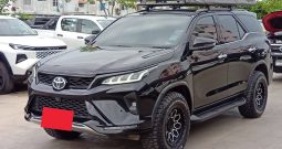 TOYOTA 4WD 2021 2.4 LEGENDER AT FORTUNER BLACK  5885