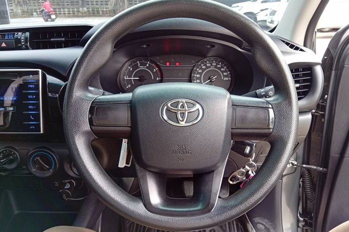 REVO 4WD 2019 2.8J MT STANDARD DARK GREY  7027 full