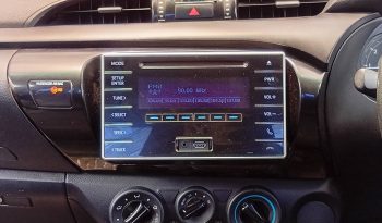 REVO 2WD 2017 2.4J MT SMART CAB WHITE  9730 full
