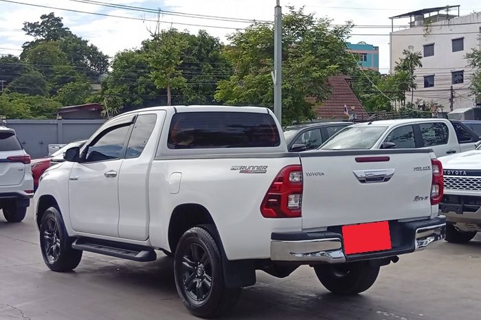 REVO PRE 2022 2.4 ENTRY AT SMART CAB WHITE  4047 full