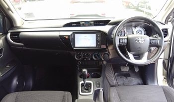 REVO PRE 2022 2.4 ENTRY AT SMART CAB WHITE  4047 full