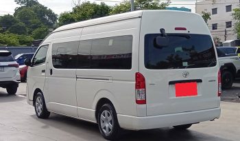 TOYOTA 2WD 2019 2.7 MT COMMUTER WHITE  7757 full