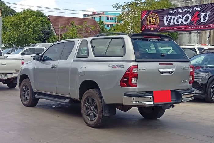 REVO PRE 2022 2.4 MID AT SAMRT CAB SILVER  4600 full