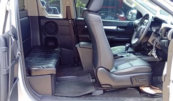 REVO PRE 2022 2.4 MID AT SAMRT CAB SILVER  4600 full