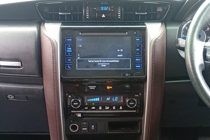 TOYOTA 2WD 2016 2.4V AT FORTUNER GREY  2371 full