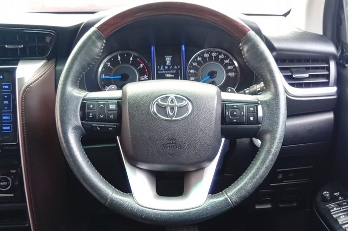 TOYOTA 2WD 2016 2.4V AT FORTUNER GREY  2371 full
