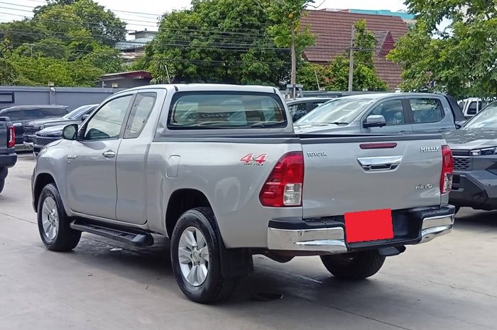 REVO 4WD 2019 2.8G MT SMART CAB SILVER  5810 full