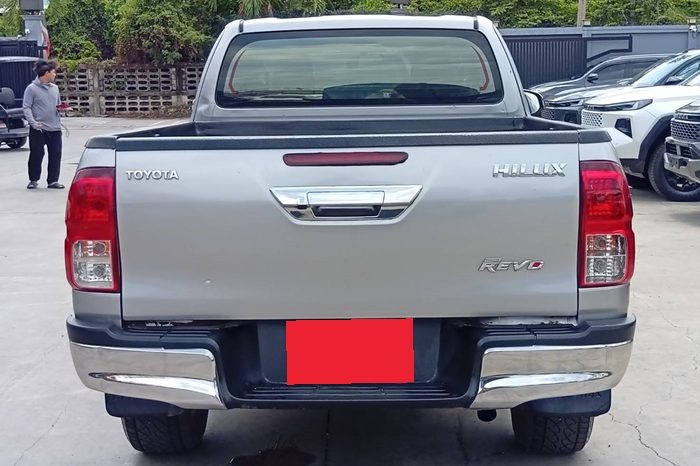 REVO 4WD 2019 2.8G MT SMART CAB SILVER  5810 full
