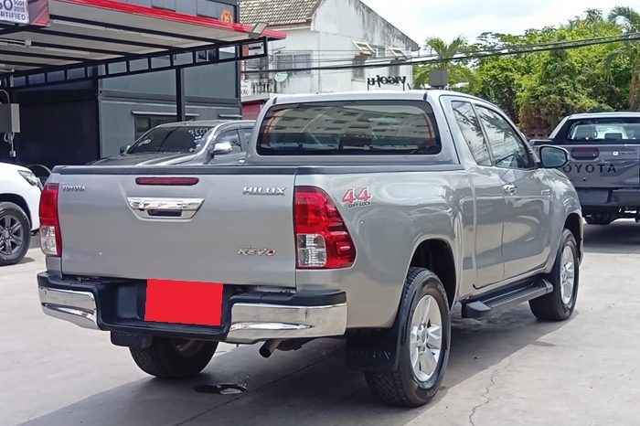 REVO 4WD 2019 2.8G MT SMART CAB SILVER  5810 full