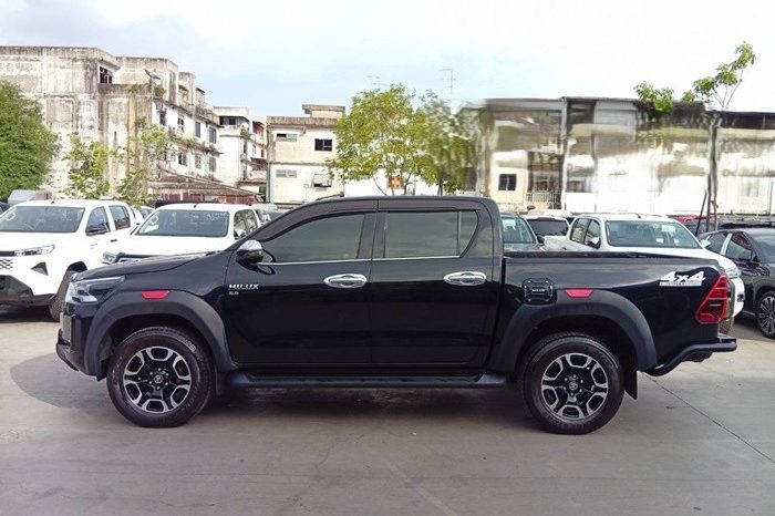 REVO 4WD 2021 2.8 HIGHT AT DOUBLE CAB BLACK  394 full