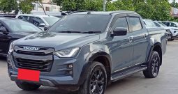 ISUZU 4WD 2022 3.0 AT DOUBLE CAB GREY  6369