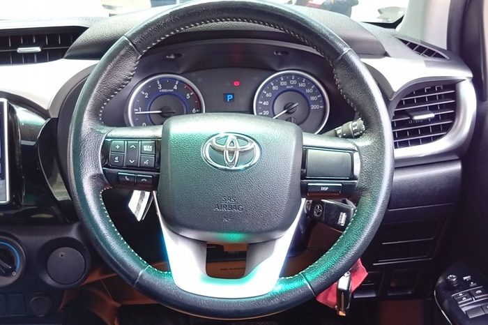 REVO PRE 2018 2.4E AT SMART CAB DARK GREY  3915 full