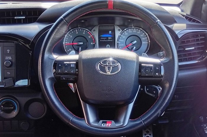 REVO 2WD 2022 2.8 HIGHT AT DOUBLE CAB RED  3661 full