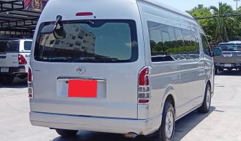 TOYOTA 2WD 2019 3.0 MT COMMUTER WHITE  3497 full