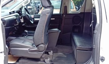 REVO PRE 2022 2.4 MID AT SAMRT CAB SILVER  9438 full