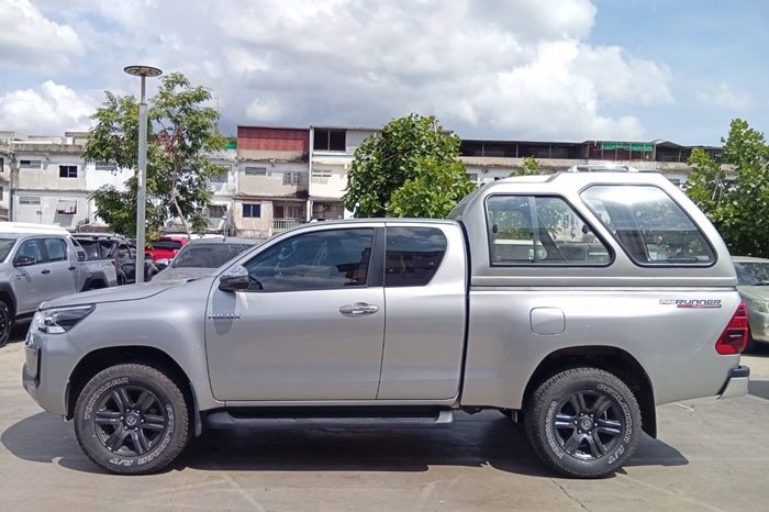 REVO PRE 2022 2.4 MID AT SAMRT CAB SILVER  9438 full