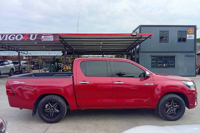 REVO 2WD 2020 2.4E AT DOUBLE CAB RED 2618 full