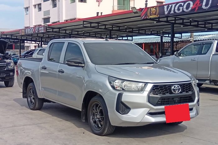 REVO 2WD 2025 2.4 ENTRY AT DOUBLE CAB SILVER  3554 full