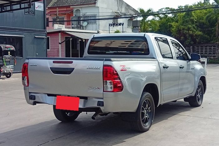 REVO 2WD 2025 2.4 ENTRY AT DOUBLE CAB SILVER  3554 full