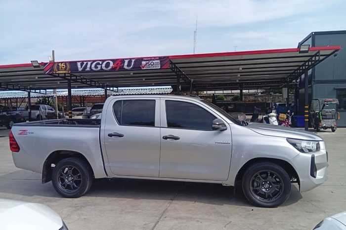 REVO 2WD 2025 2.4 ENTRY AT DOUBLE CAB SILVER  3554 full