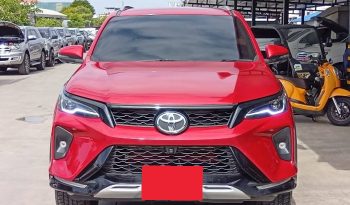 TOYOTA 2WD 2023 2.4V AT FORTUNER RED  4770 full