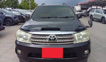 TOYOTA 2WD 2009 2.7V AT FORTUNER BLACK  9868 full