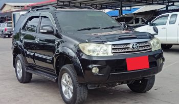 TOYOTA 2WD 2009 2.7V AT FORTUNER BLACK  9868 full