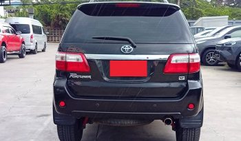 TOYOTA 2WD 2009 2.7V AT FORTUNER BLACK  9868 full