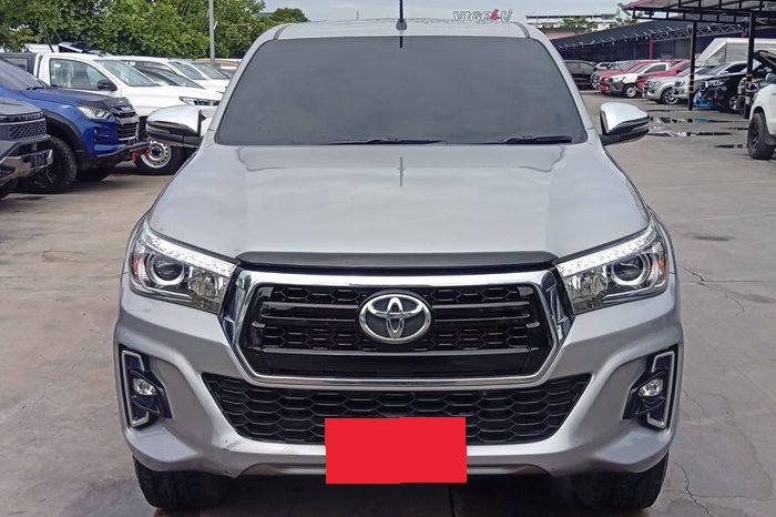 REVO PRE 2020 2.4E AT DOUBLE CAB SILVER 9718 full