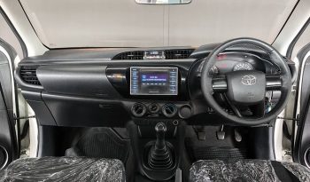 REVO 2WD 2018 2.4J MT SMART CAB WHITE  8507 full