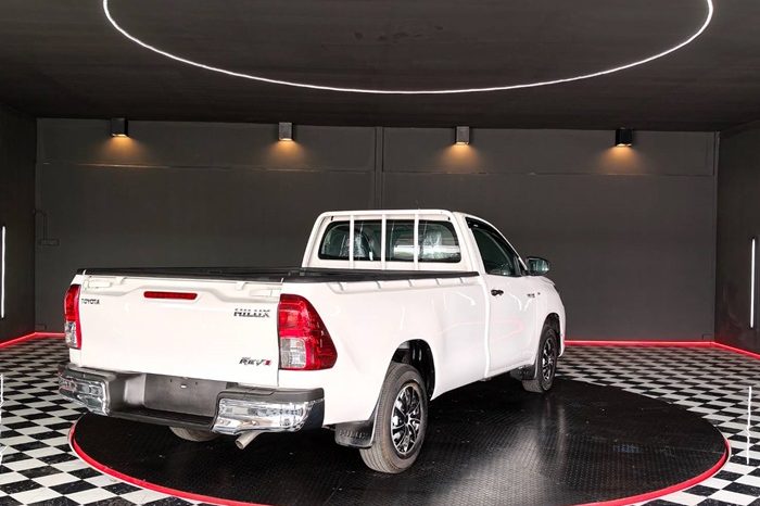 REVO 2WD 2020 2.4 J MT STANDARD WHITE  340 full