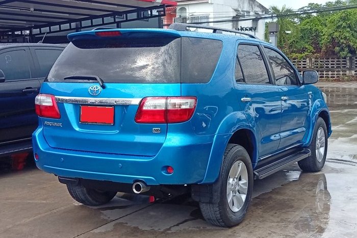 TOYOTA 4WD 2005 2.7V AT FORTUNER BLUE  832 full
