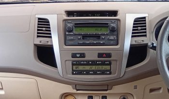 TOYOTA 4WD 2005 2.7V AT FORTUNER BLUE  832 full