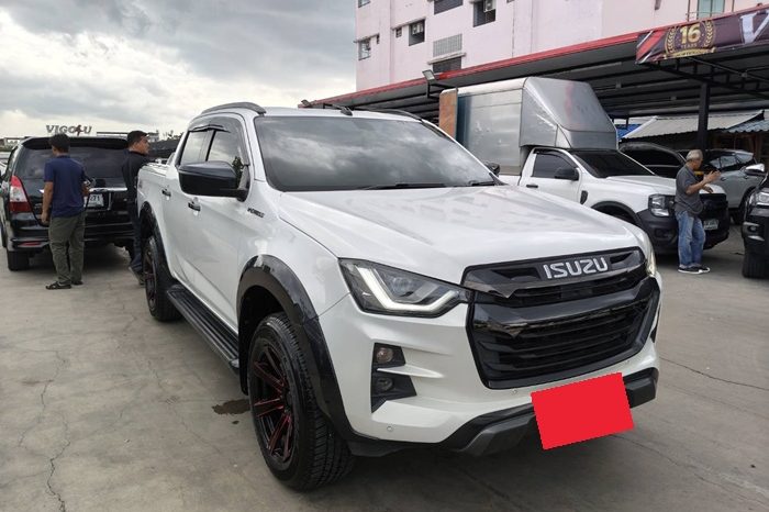 ISUZU 4WD 2022 3.0 AT DOUBLE CAB WHITE  2397 full