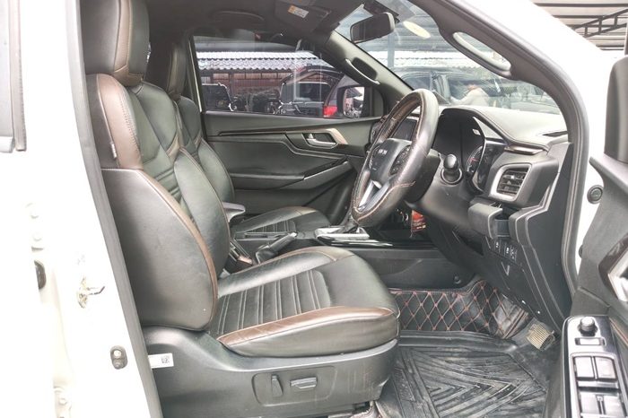 ISUZU 4WD 2022 3.0 AT DOUBLE CAB WHITE  2397 full