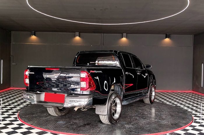 REVO PRE 2020 2.4 ENTRY AT DOUBLE CAB BLACK 8486 full