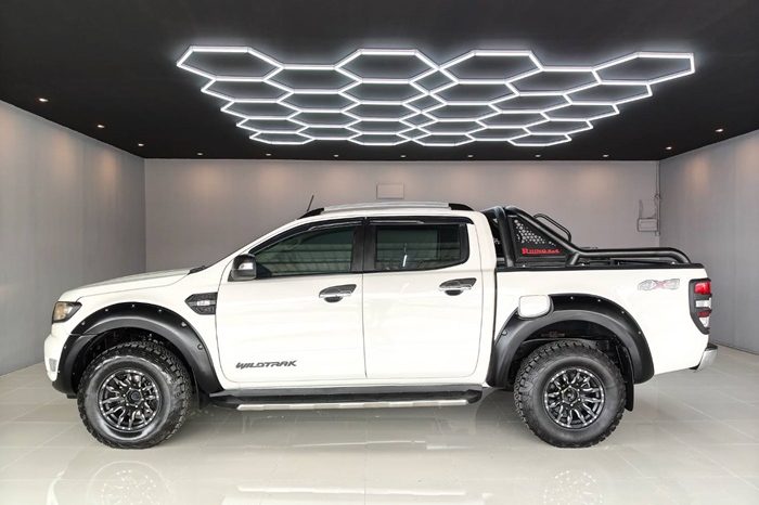 FORD 4WD 2018 3.2 AT DOUBLE CAB WHITE  7122 full