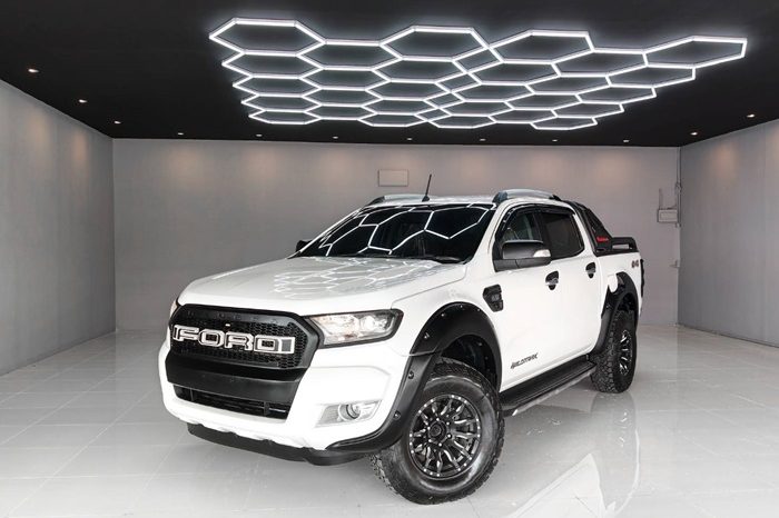 FORD 4WD 2018 3.2 AT DOUBLE CAB WHITE  7122 full