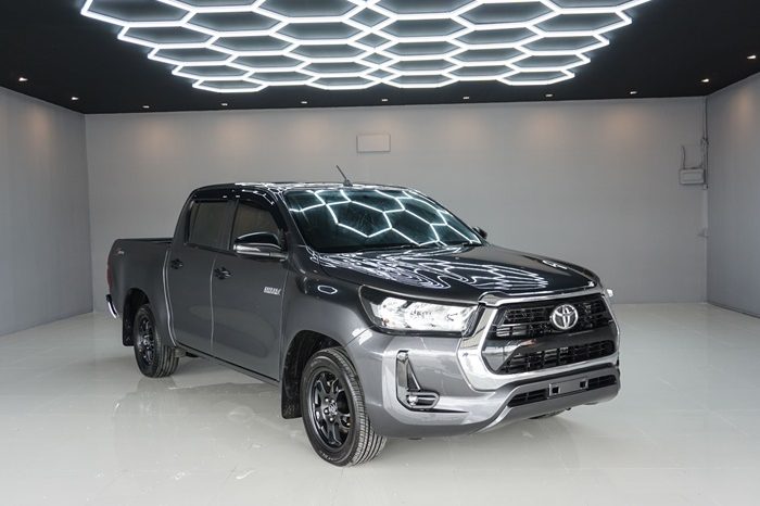 REVO 2WD 2020 2.4 ENTRY AT DOUBLE CAB DARK GREY  4896 full
