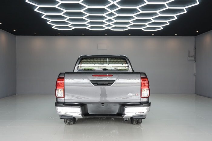 REVO 2WD 2020 2.4 ENTRY AT DOUBLE CAB DARK GREY  4896 full