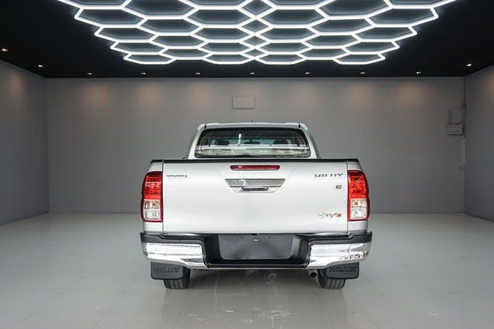 REVO 2WD 2020 2.4E MT SMART CAB SILVER  1614 full