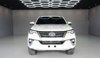 TOYOTA 4WD 2020 2.4V AT FORTUNER WHITE  6124 full