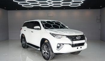 TOYOTA 4WD 2020 2.4V AT FORTUNER WHITE  6124 full