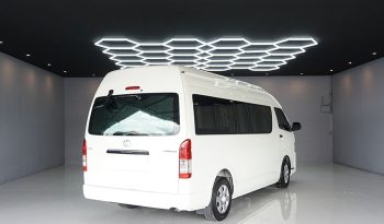 TOYOTA 2WD 2019 3.0 AT COMMUTER WHITE  3754 full