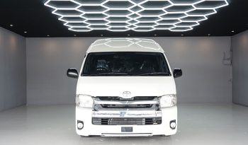 TOYOTA 2WD 2019 3.0 AT COMMUTER WHITE  3754 full