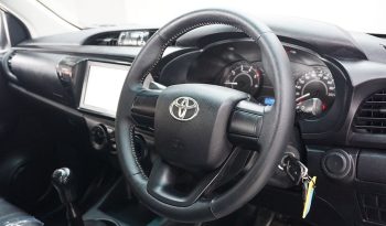 REVO 4WD 2021 2.8 ENTRY MT STANDARD BLACK  4608 full