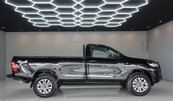 REVO 4WD 2021 2.8 ENTRY MT STANDARD BLACK  4608 full