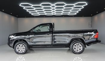 REVO 4WD 2021 2.8 ENTRY MT STANDARD BLACK  4608 full