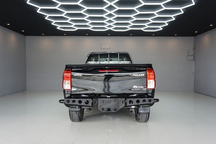REVO 4WD 2021 2.8 ENTRY MT STANDARD BLACK  4608 full
