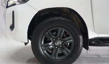 REVO 4WD 2022 2.4 MID MT SMART CAB WHITE  5476 full